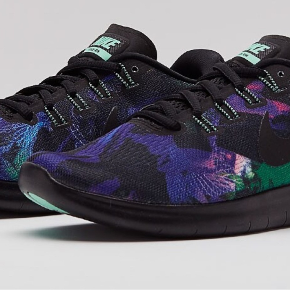 Nike Free RN Solstice. Size11. Beautiful and like new!